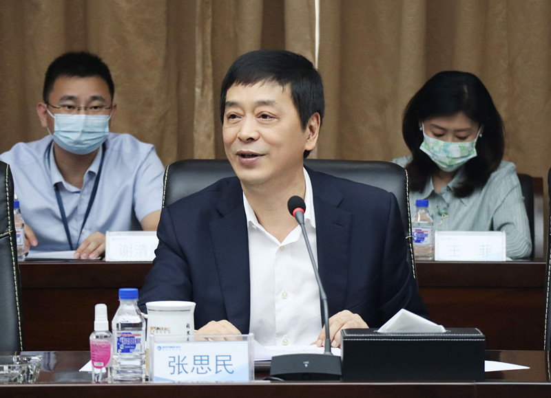 深圳公海赌赌船官网jc710集团股份有限公司董事长、深圳市慈善事业联合会会长_副本.jpg